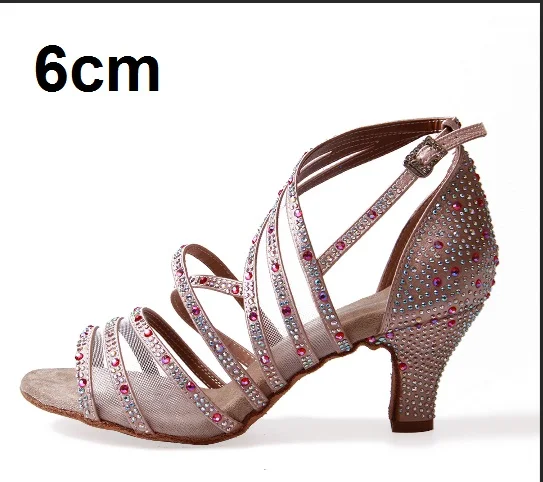 Nude 6cm Женские бальные туфли для латинских танцев; Цвет черный, красный, телесный; танцевальные туфли для сальсы, бачаты, танго; вечерние свадебные туфли на каблуке 8,5 см с мягкой подошвой; VA45 - Цвет: Nude 6cm