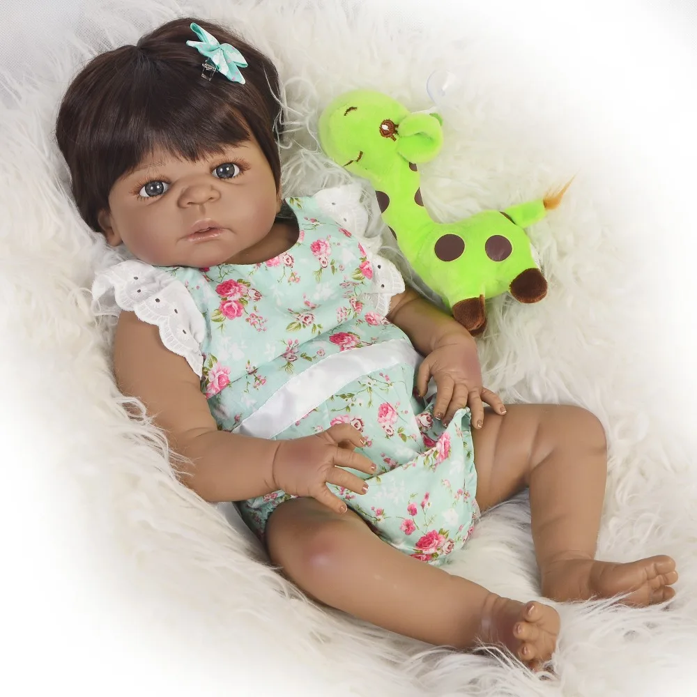 Черная кукла Bebes reborn 23 &quot57 см полностью силиконовая baby настоящая для маленькой