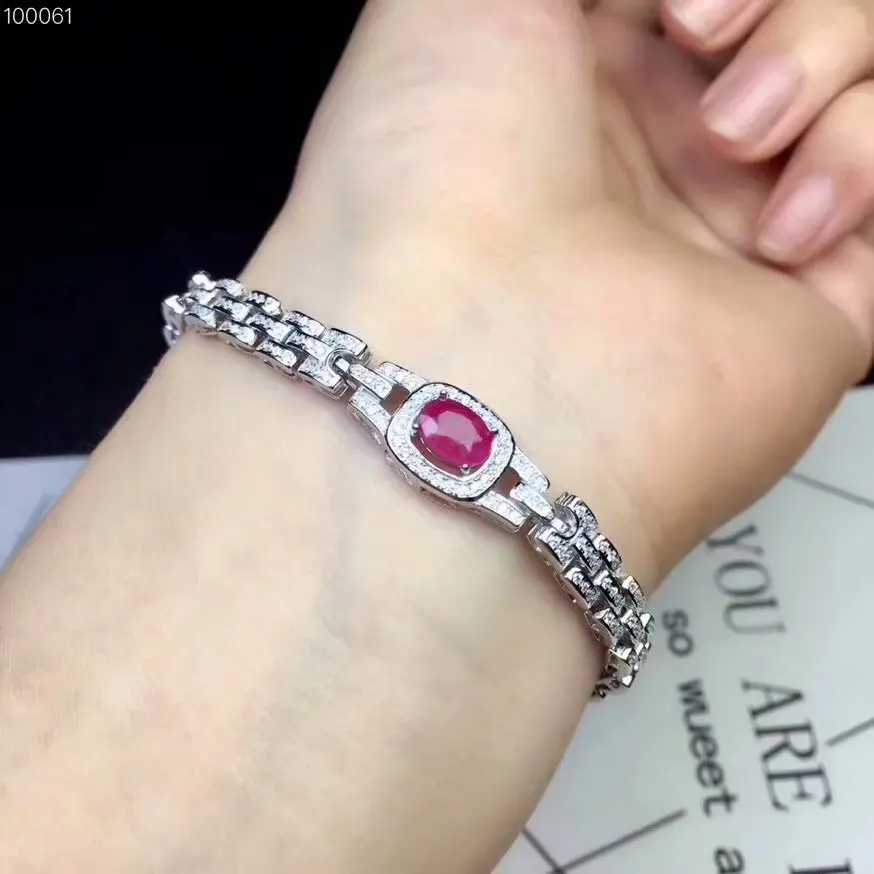 

Natural Ruby bracelet5*7mm 925 sterling silver bracelet Deluxe fashion style A birthday present for a girlfriend's lover.
