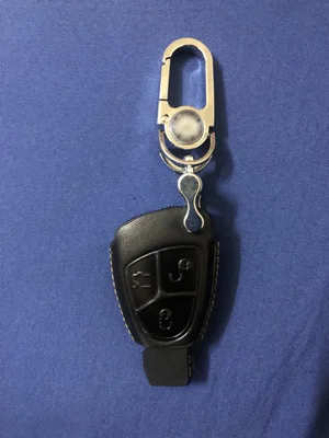 Чехол для дистанционного ключа для Mercedes Benz A B C E ML S GLK CL C200 E280 S320 S350 glk300 W220 кожаный чехол для ключа без ключа защитный держатель - Название цвета: Белый