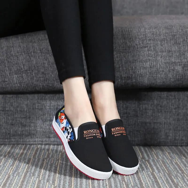 Женские тканевые туфли однотонные на одной ноге Нескользящие дышащие весна