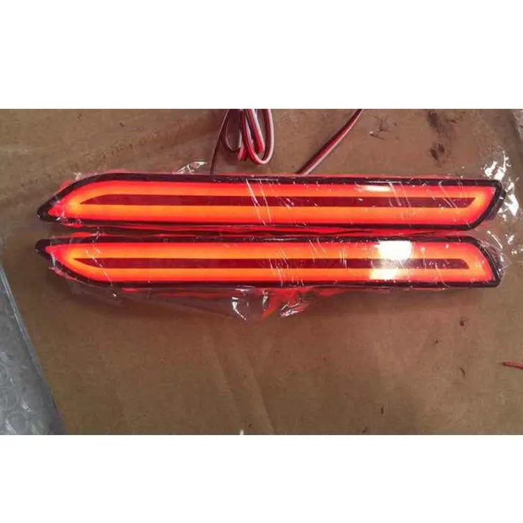 red Для Toyota Многие модели автомобиля отражатель Camry/Fortuner/innova/LExus/Allion/Alphard/Velfire/hiace задний бампер светодиодный фонарь DRL - Цвет: red