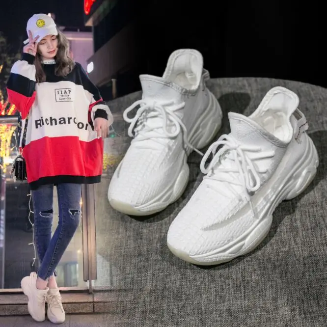 Женские замшевые кроссовки ONKE Белые Повседневные на платформе для весеннего