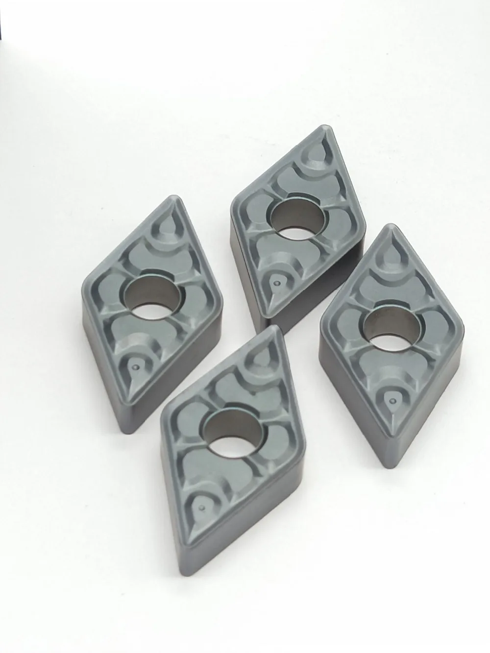 

NEW 100pcs DNMG150408-TF IC907 DNMG432 CNC blade Carbide