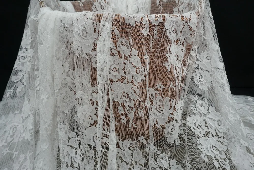 Lucy Lace Boutique 150x300 см/шт. Хорошее качество свадебное платье кружевная ткань с белыми и черными цветами ресницы кружева шантильи