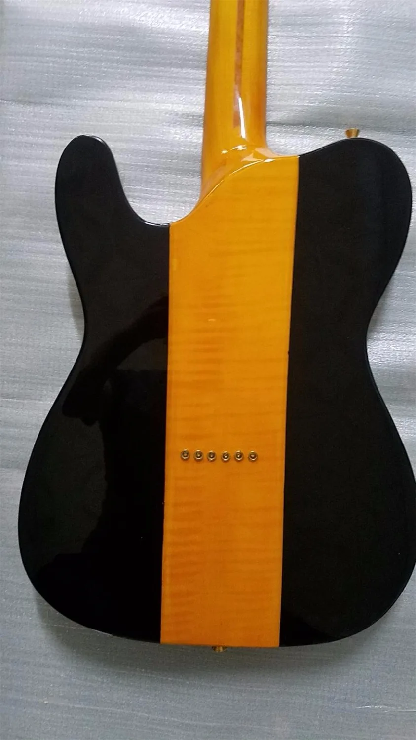 В наличии Custom shop telecast dog tele гитара пламя кленовый шпон топ Золотая фурнитура