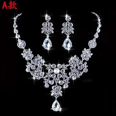 

SHOSIXUAN High Quality Silver Luxury Oversize Crystal Wedding Jewelry Sets Hollow-out Flower Necklace&Earrings Set For Woman