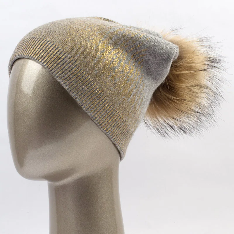 Gold Gray A Geebro/зимние женские шапки-бини с серебряным и золотым принтом, повседневные теплые вязаные шерстяные шапки с помпоном из меха енота GS066 - Цвет: Gold Gray A