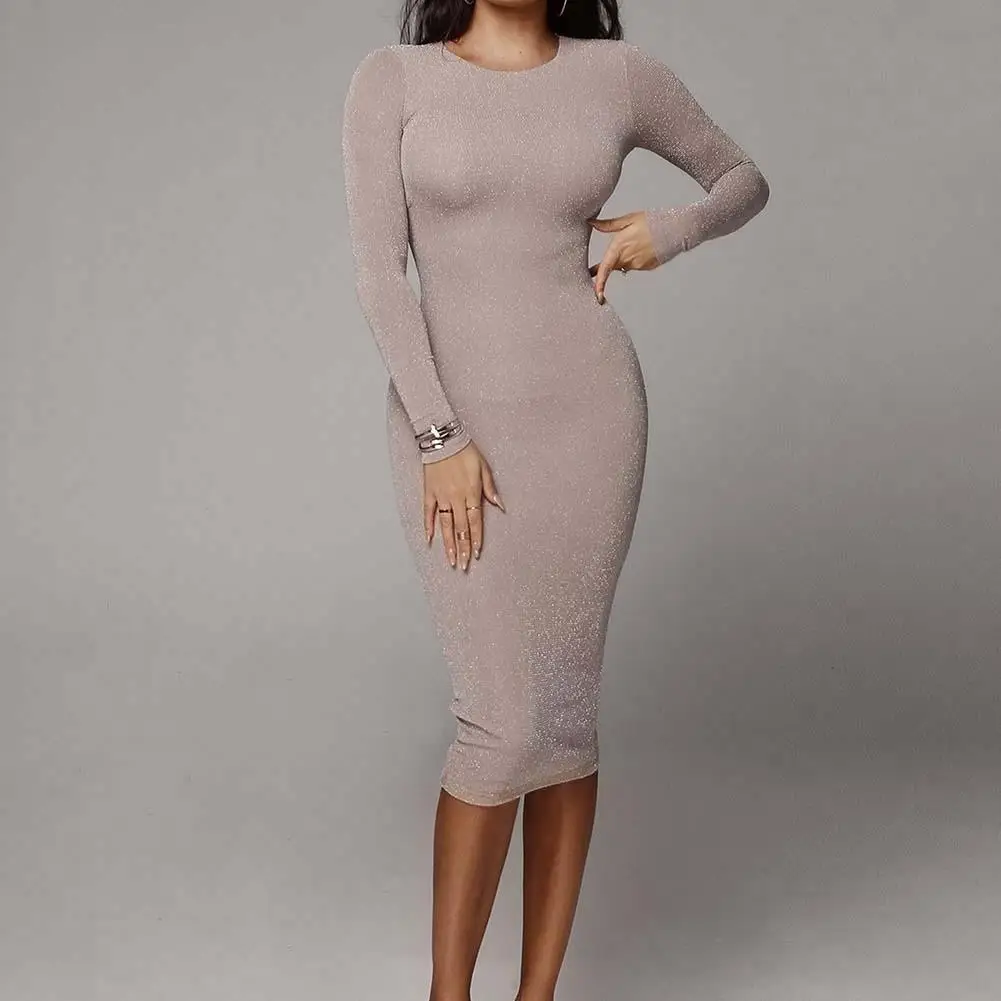 Женское однотонное блестящее платье с круглым вырезом и длинным рукавом