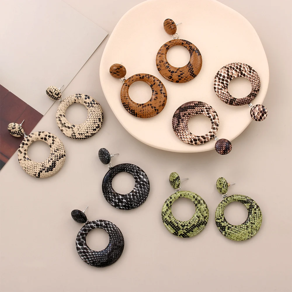 1 пара готических сережек капелек в стиле панк со змеиным принтом серьги