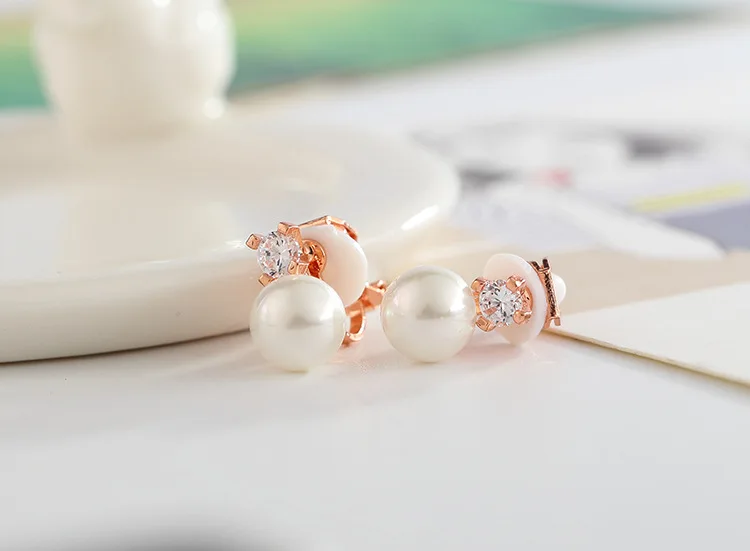 Женские жемчужные серьги клипсы с фианитом роскошная серьга дырка без