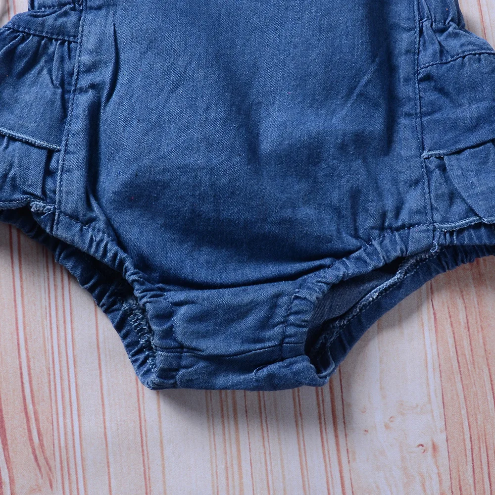 Джинсовое боди для новорожденных девочек Комбинезон с синими оборками Одежда