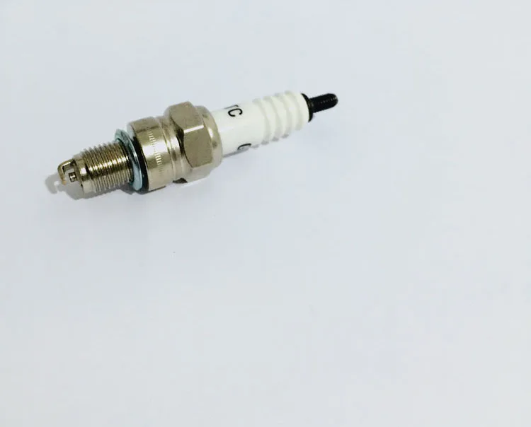 Горячая Никель GKG Свеча зажигания A7TC 2 шт. для C7HSA C7HS C7HV C7HVX IUF22 U22FS-U U22FSR-U PZ7HC A7TP U4AC