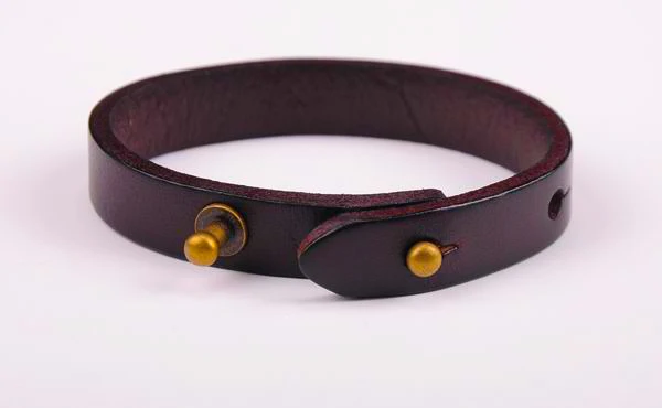 G370 коричневый простой стильный однодиапазонный браслет из натуральной кожи