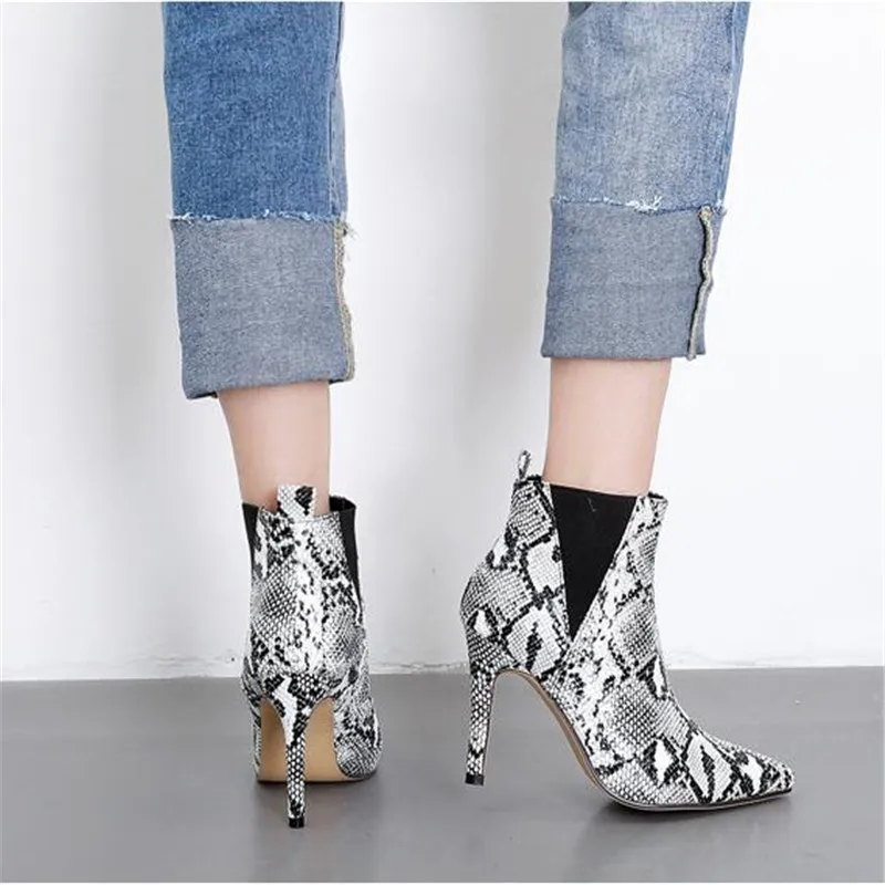2019 г. весна/осень новые женские туфли со змеиным рисунком острый носок тонкий
