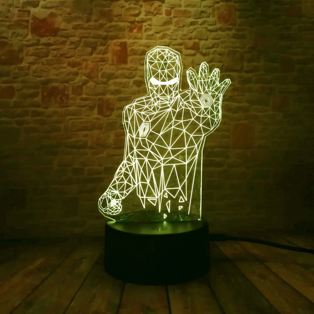 9 вариантов 3D светодиодный Железный человек Bulbing ночные светильники Иллюзия красочный градиент настольная лампа для спальни мальчиков Рождественский фестиваль подарки на день рождения