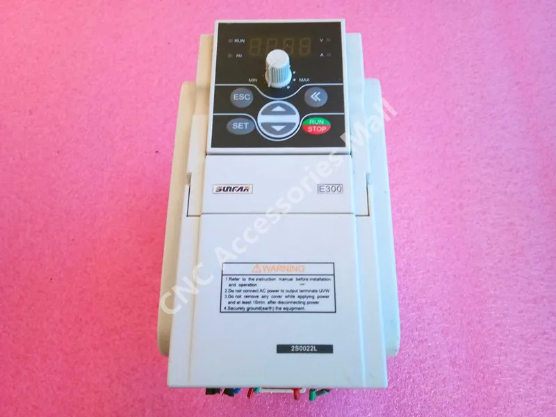 Оригинальный новый инвертор SUNFAR VFD 2.2KW AC220V E300 серии ЧПУ частотный для | Инверторы и конвертеры -32864950317