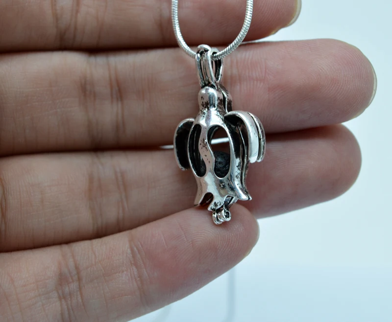

10pcs Lava Stone Small Turtle Essential Oil Diffuser Necklace Aromthraphy Lockets 16mm Necklace Jewelry XSH452