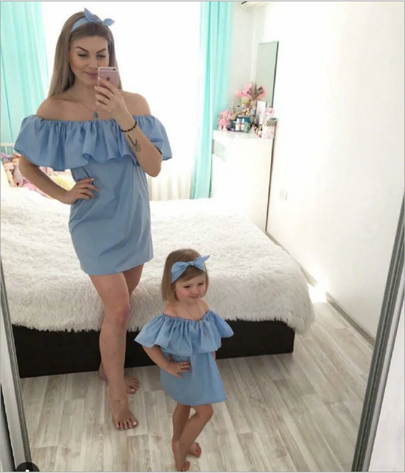 Модная одежда платье для мамы и дочки с листьями лотоса летний однотонный костюм