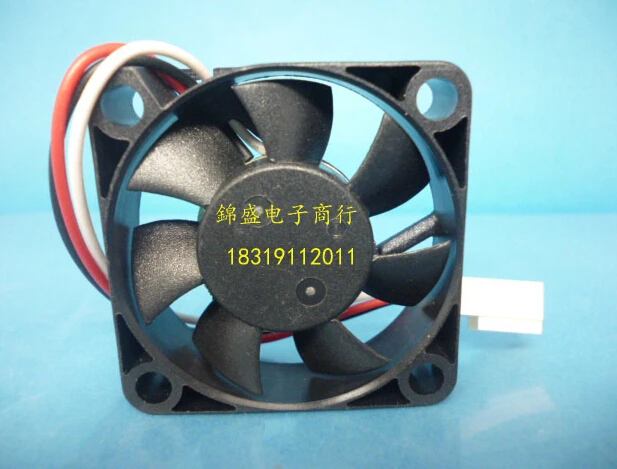 Кулер AD0405HB-G73, 5 В, 0,25 А, 40х40х10 мм, 3 в линию