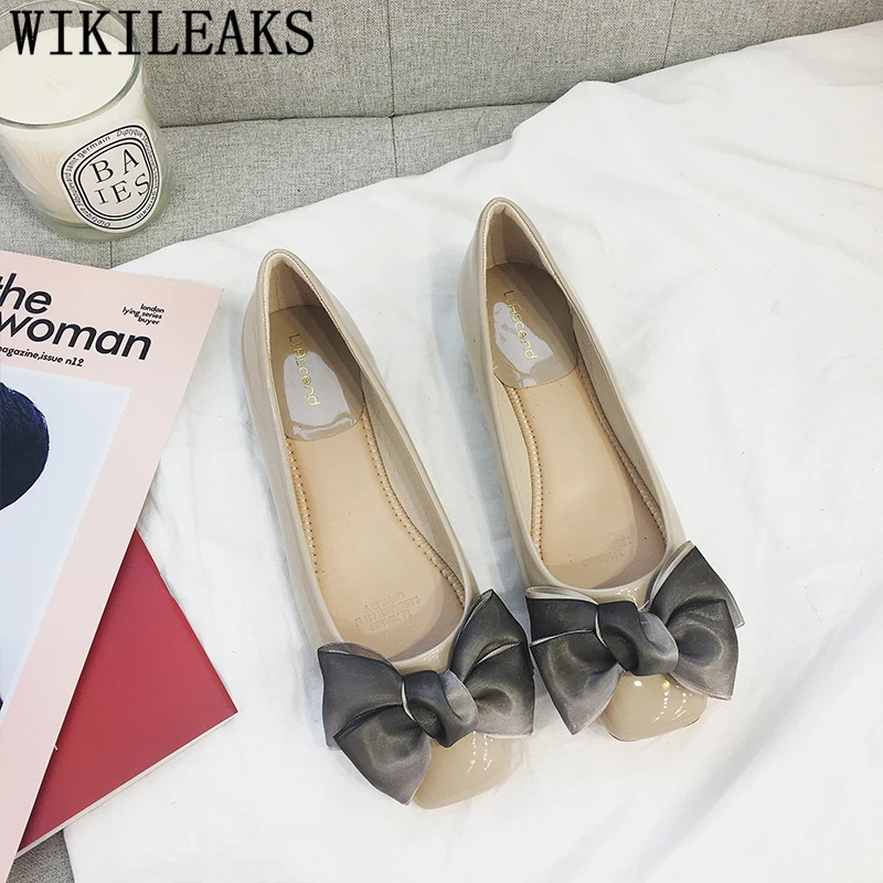 Лакированные кожаные туфли Женские лоферы Модная женская обувь на плоской