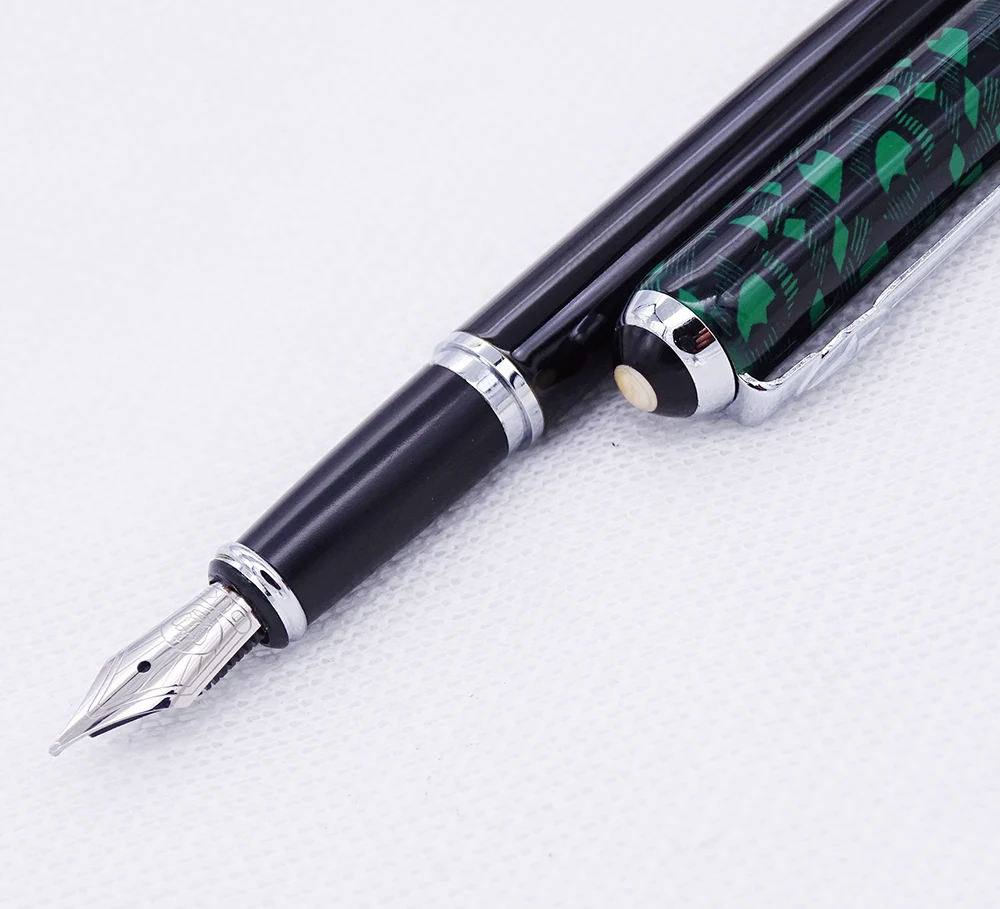 Перьевая ручка Duke серии 962 со средним пером красивая подарочная с зеленым узором |