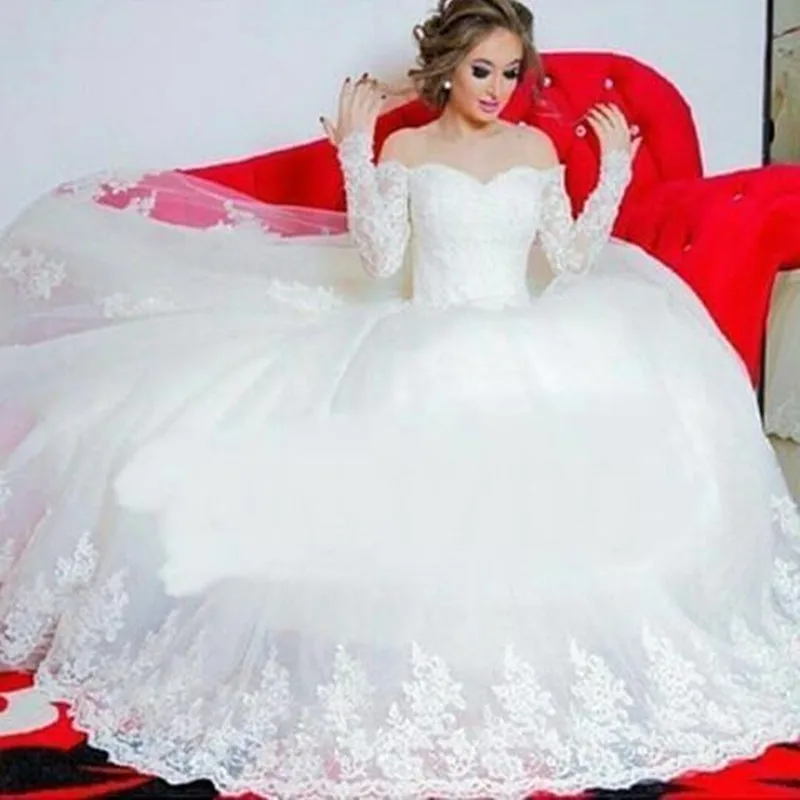 

Glamorous Off the Shoulder ball gown wedding dress long sleeve lace Appliqued Princess Wedding gown 2020 Arabia hochzeitskleid