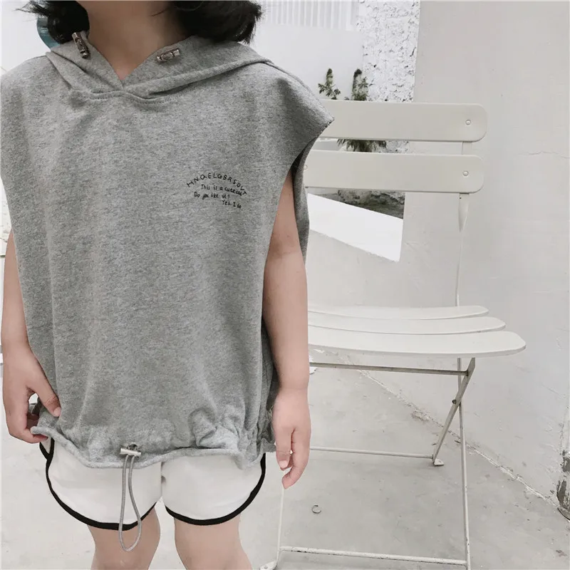 Летняя одежда новинка 2019 Корейская тонкая с капюшоном для мальчиков и девочек