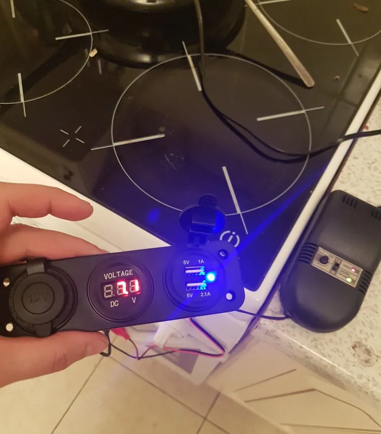 3.1A/4.2A автомобильное зарядное устройство мотоцикл штекер двойной USB адаптер+ 12 В/24 В прикуриватель светодиодный+ Цифровой вольтметр Usb Автомобильное гнездо