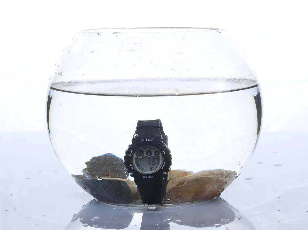 

New OHSEN Digital LCD kids Boys Blue Wristwatch Rubber strap 50M Diver Cartoon Children Fashion Sport Watch Alarm hand clocks