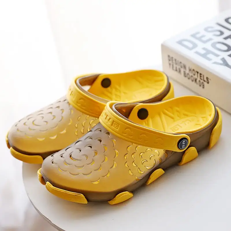 kids Mules& Clogs summer boys girls sandals flat heel solid color breathable slippers children garden shoes - Цвет: as picture