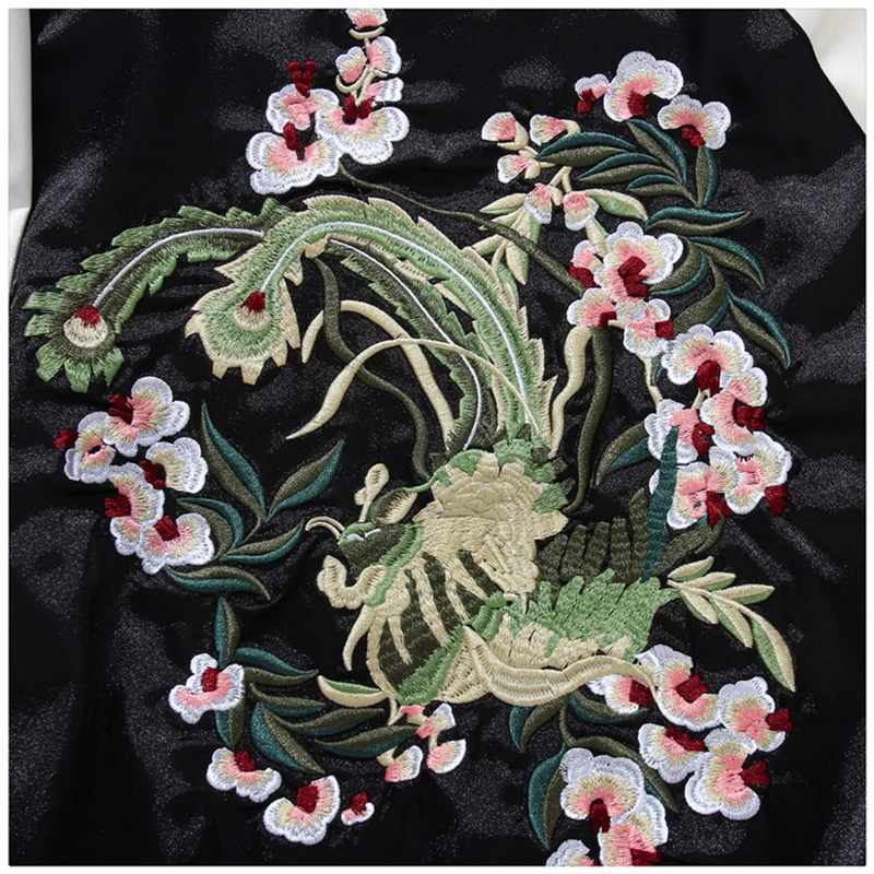 

2018 Reversible Spring Autumn Long Sleeve Short Satin Baseball Wear Women's Loose Embroidery Jacket HJB24
