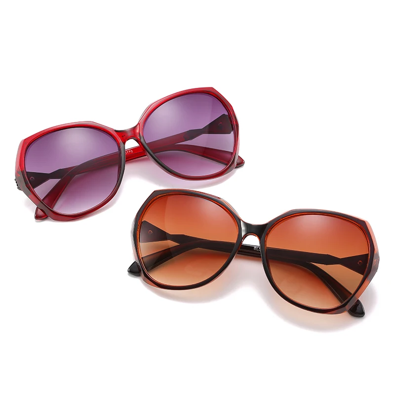 Качественные солнцезащитные очки женские Брендовые polaroid drive ретро модные