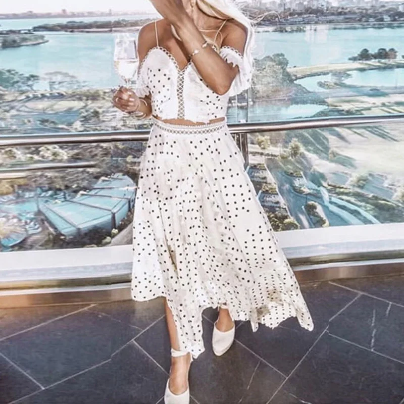 Женский костюм двойка в горошек блузка с оборками и открытыми плечами + кружевная