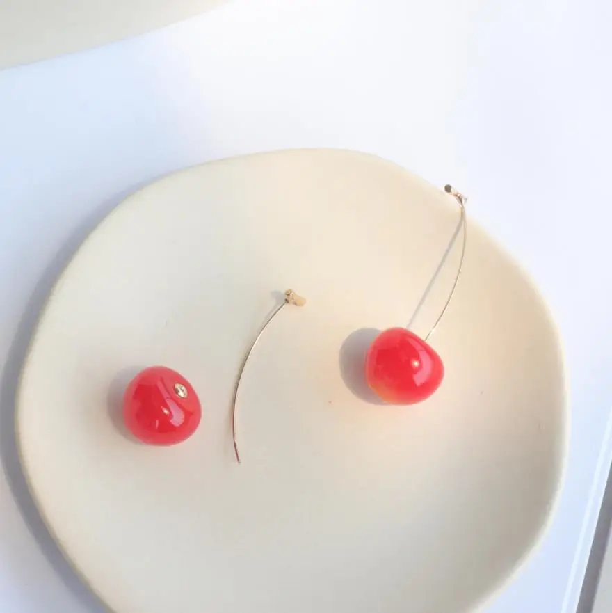 A Big AOMU Japan Cute Sweet Simulation Gradient Red Cherry Gold Color Fruit Pearl Stud Earrings for Women Girl Lovely Party Birthday - Окраска металла: A Big