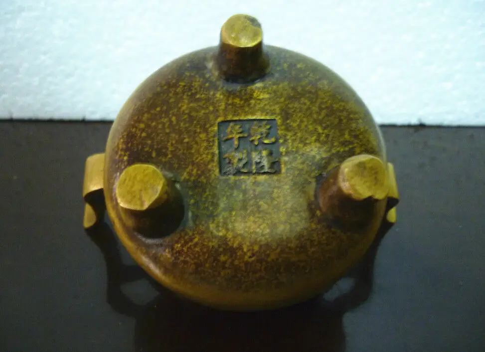 Помеченная китайский буддийский из бронзы Чистая латунная кадильница