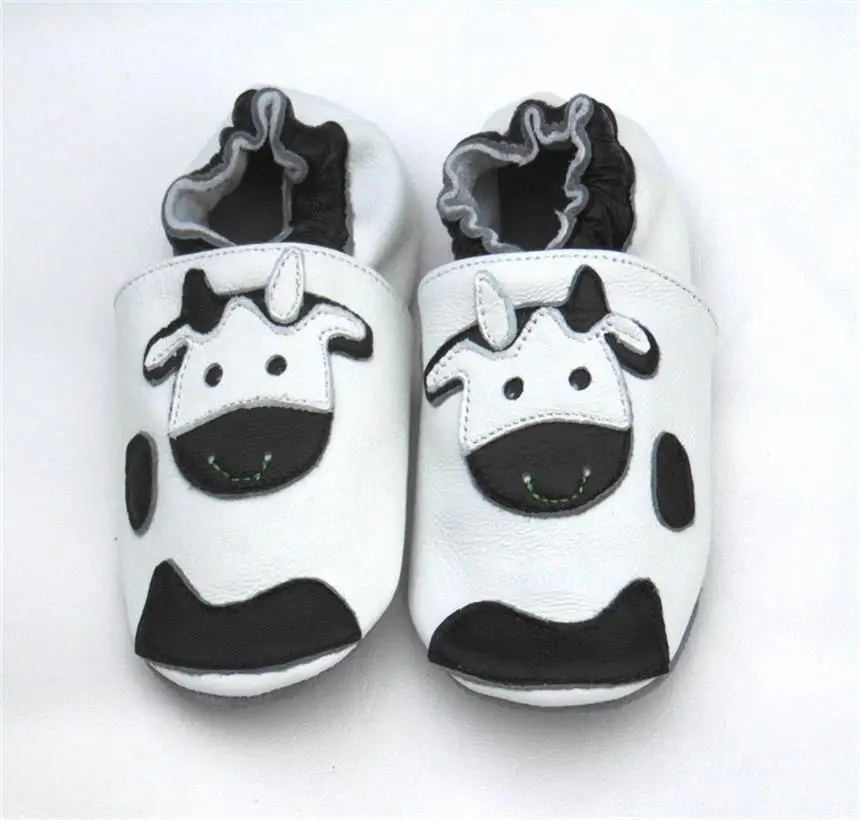 Кожаная обувь для новорожденных