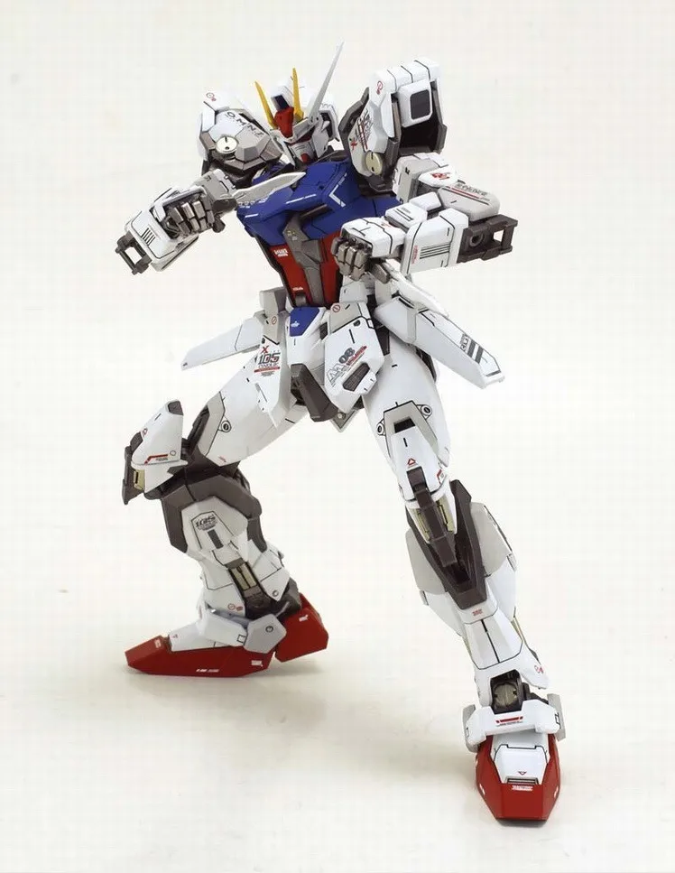Дракон Момоко модель 1:100 MG RM GAT-X105+ AQM/E-X02 меч Strike Gundam