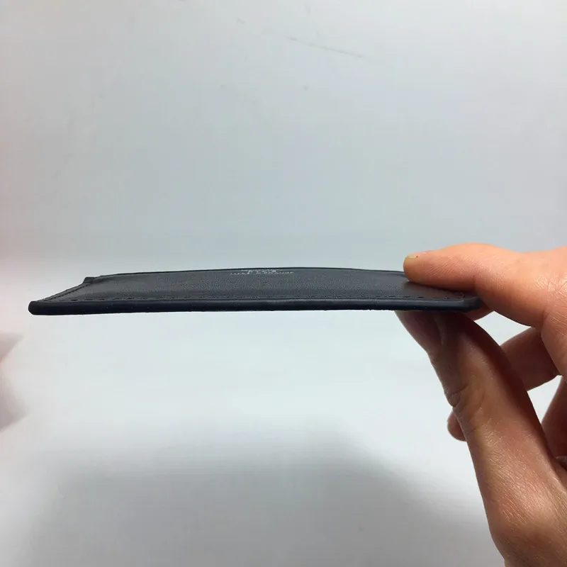 Маленькая модель кошелек с отделением для кредитных карт черный чехол из