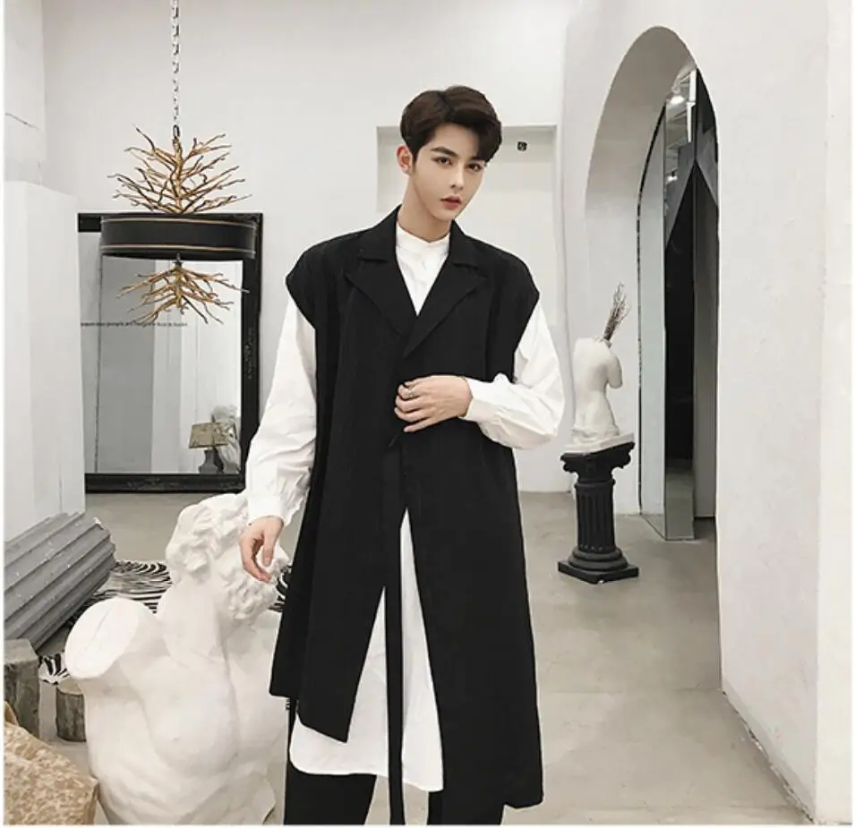 

2021 New Spring Show Asymmetrical Design Long Vest Tide Brand Men's Striped Sleeveless Windbreaker Vest Hairstylist Tide Vests