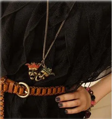 Бесплатная доставка Ретро Маска двухголовое ожерелье клоуна из смеха и плача