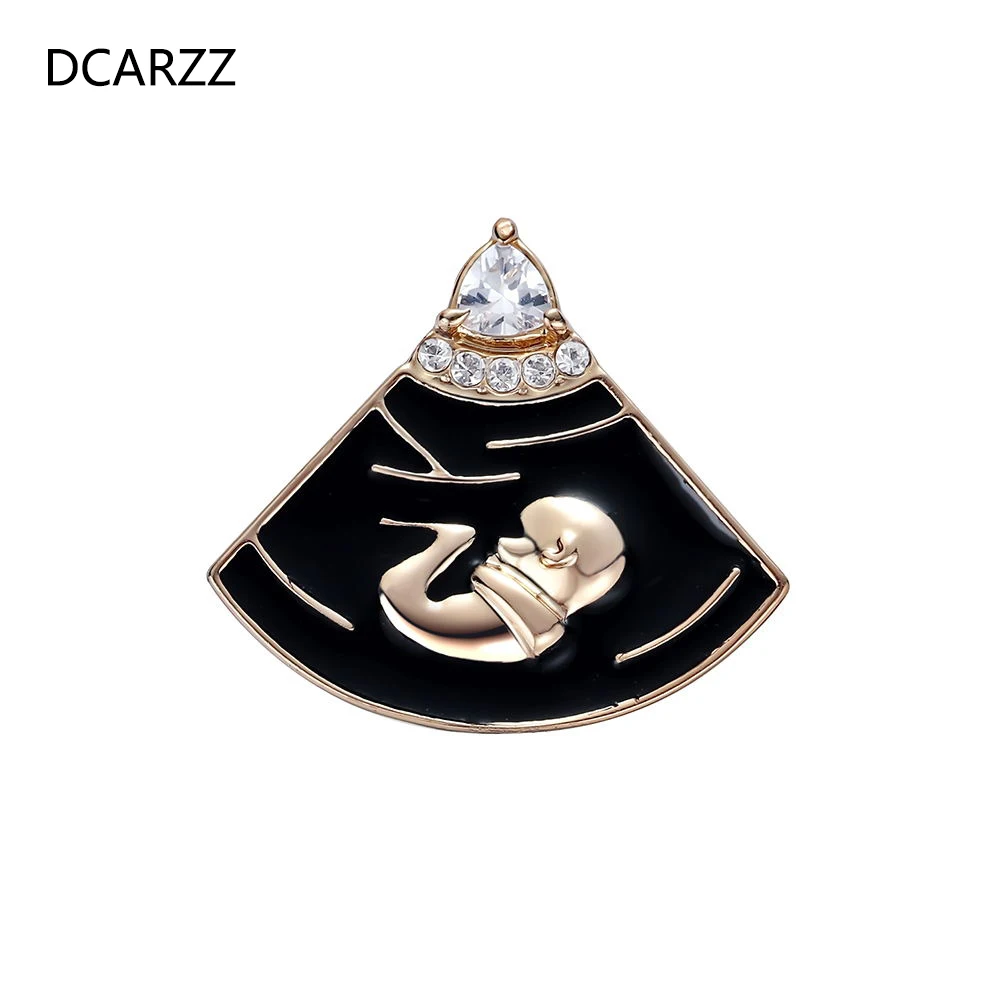 Брошь для новорожденных с эмалью в-образной формы |