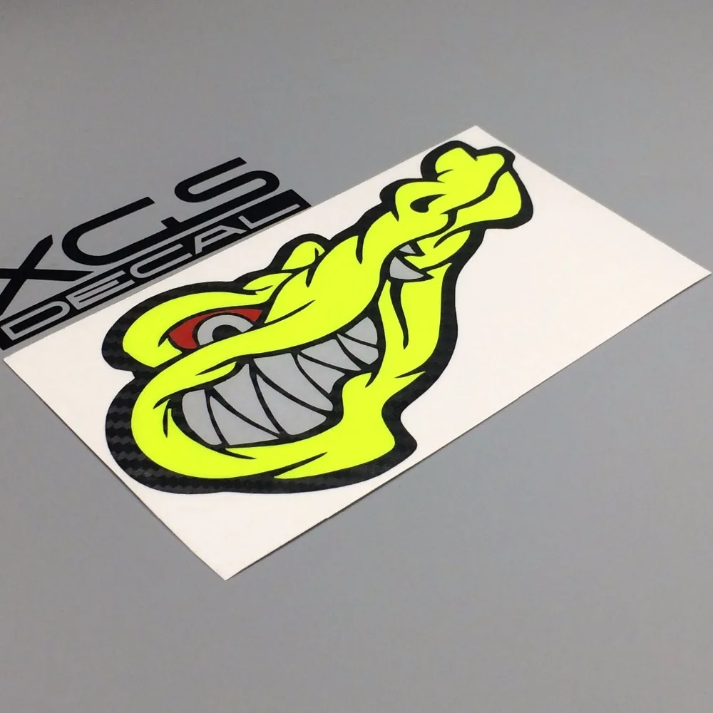 Виниловые наклейки для автомобиля ярко желтые неоновые в виде головы крокодила 15