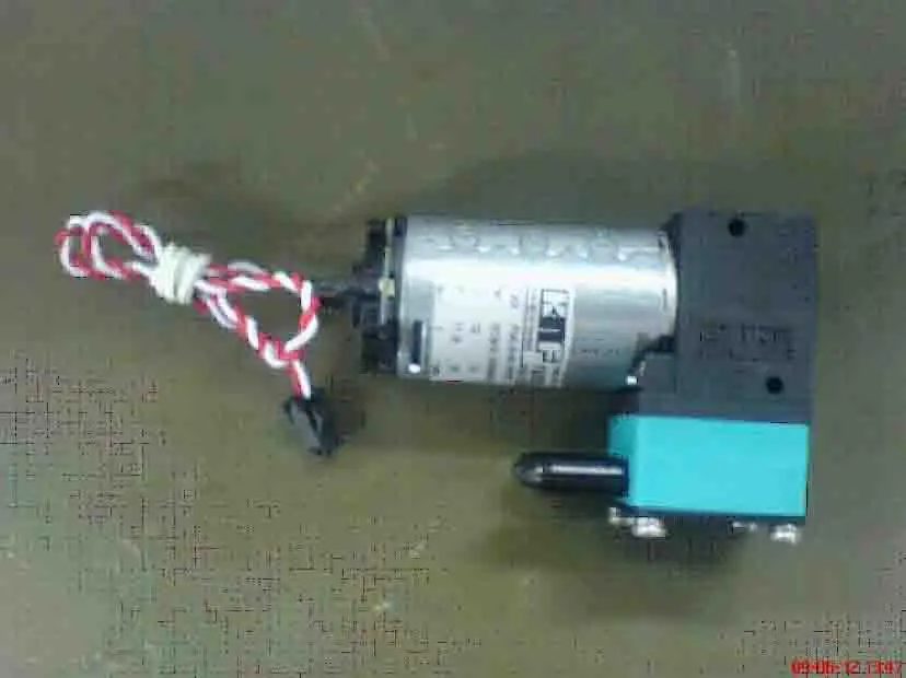 Вакуумный насос отработанный для гематологического анализатора Mindray BC2300 BC2600 BC2800