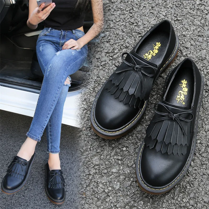 Женская обувь с кисточками Обувь на плоской подошве толстой мягкой подошвой и