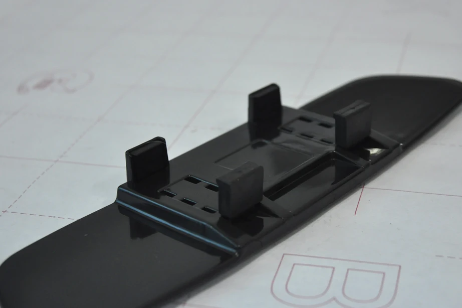 Автомобильное внутреннее центральное антиослепляющее зеркало заднего вида