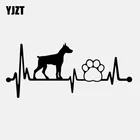 YJZT 14,2 см * 6,2 см Виниловая мотоциклетная чернаяСеребристая Наклейка на автомобиль Doberman с изображением сердцебиения и собачьей лапы