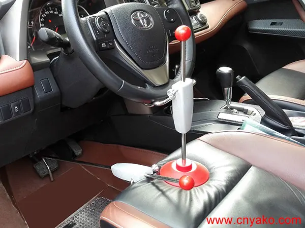 

YAKO Steering Wheel Lock & Brake Pedal Depressor for CCD / 3D Wheel Aligner