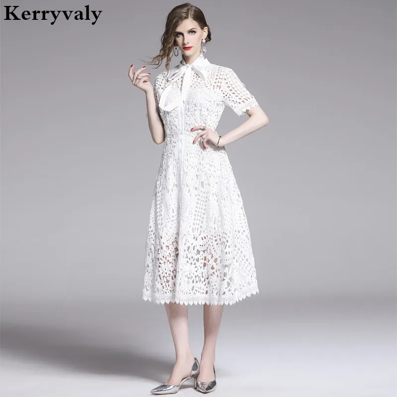 

French Famous Woman Hollow Water Soluble Black Lace Dress Ropa Mujer Verano 2021 Summer White Retro Dress Lange Jurken K9132