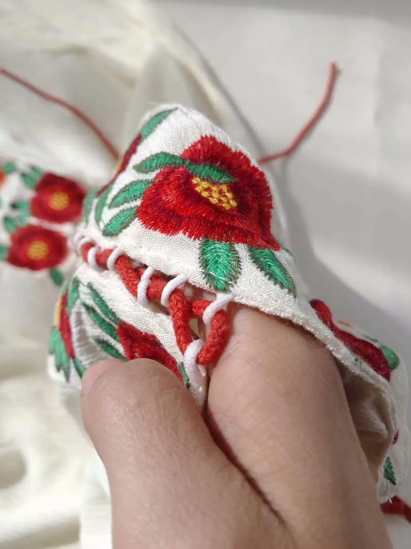 KHALEE YOSE Цветочная вышивка Бохо макси платья летнее пляжное платье с открытыми плечами хлопок хиппи цыганское винтажное сексуальное праздничное платье